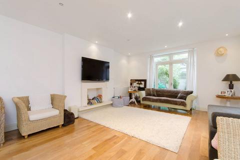 2 bedroom flat to rent, Earls Court Square, Earls Court, London, SW5