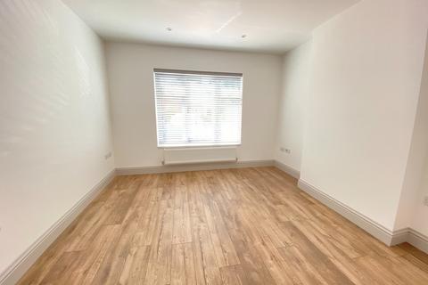 1 bedroom ground floor flat for sale, HORSELL