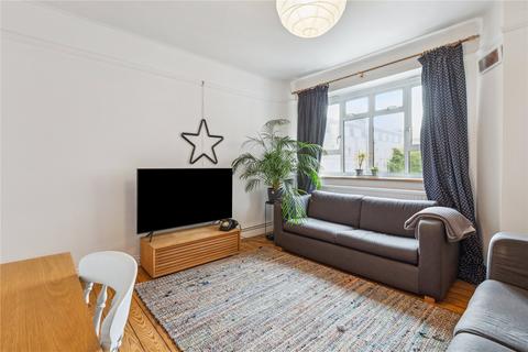 5 Fairfield Drive, London, SW18 1DL