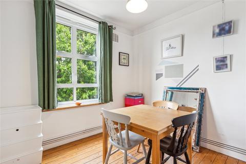 5 Fairfield Drive, London, SW18 1DL