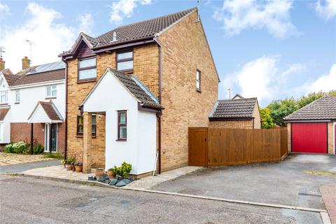 3 bedroom detached house for sale, Cartwright Walk, Chelmer Village, Essex, CM2