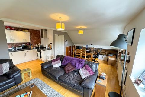 2 bedroom apartment to rent, 132 Barlow Moor Road, Manchester M20