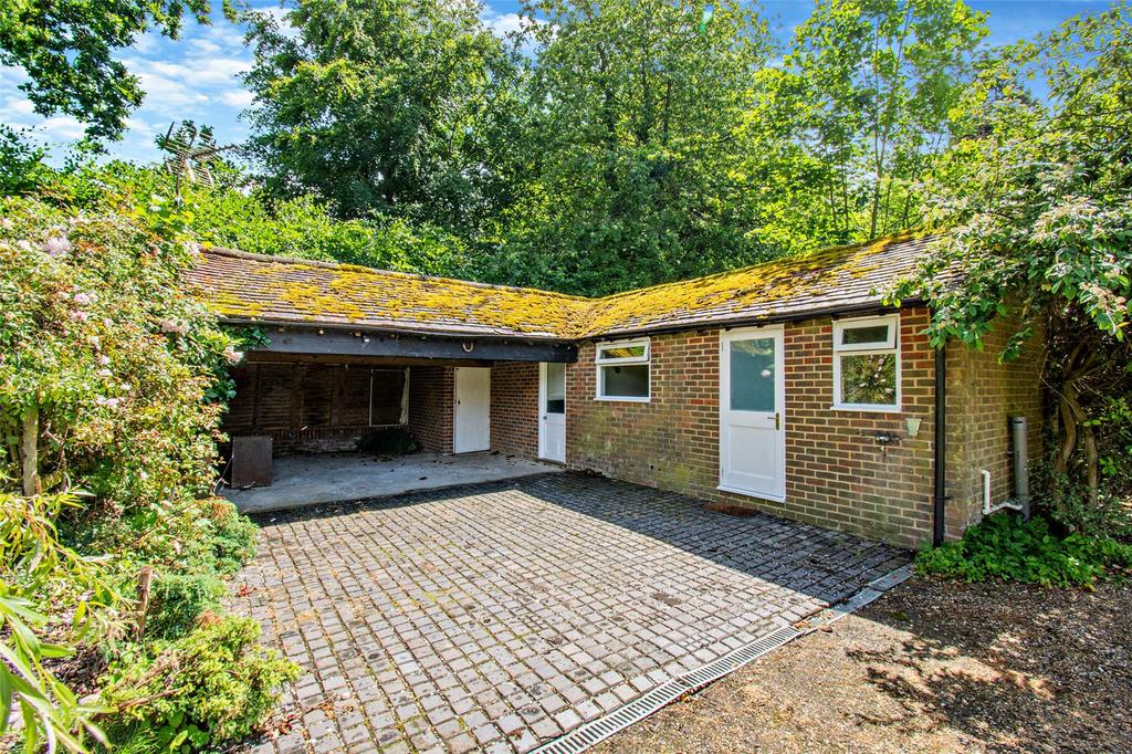 Garage and Annexe