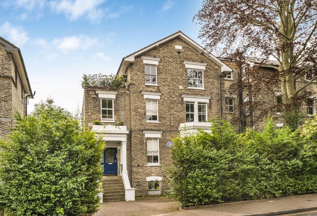Hamlet Road, SE19 2 bed apartment for sale £550,000