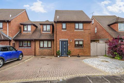 4 bedroom semi-detached house for sale, Swindon,  Wiltshire,  SN5