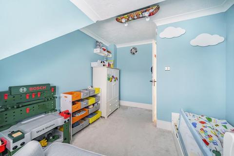 15 Bishopdale Close, Nine Elms, Swindon, SN5 5UZ