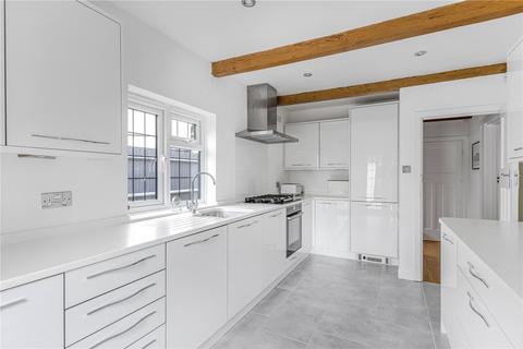 21 The Covert, Petts Wood, Orpington, BR6 0BT