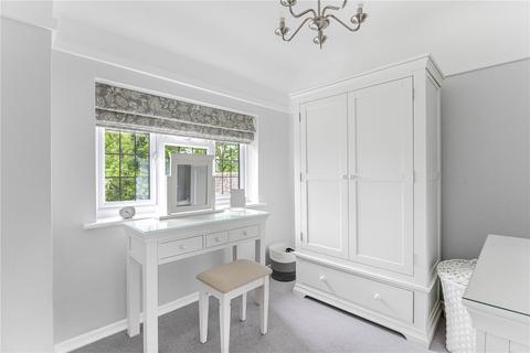 21 The Covert, Petts Wood, Orpington, BR6 0BT