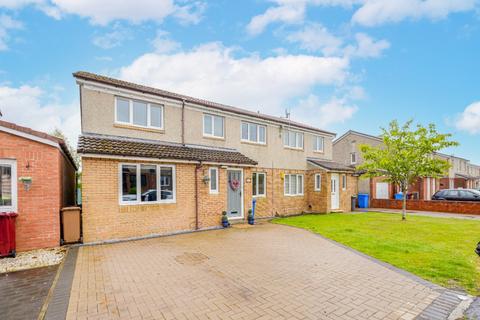 4 bedroom semi-detached house to rent, Myrtlehall Gardens, Douglas and Angus, Dundee, DD4