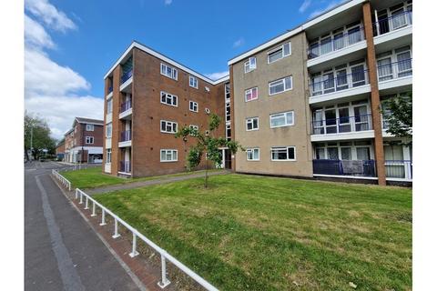 2 bedroom flat to rent, West Street, Bridgwater TA6