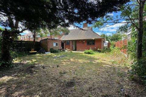 95 Beeston Way, Feltham, TW14 0EU