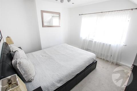 43 Cuff Crescent, London, SE9 5RF