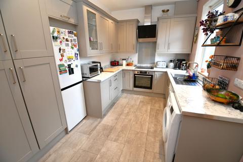 4 bedroom end of terrace house for sale, Bright Road, Eccles, M30