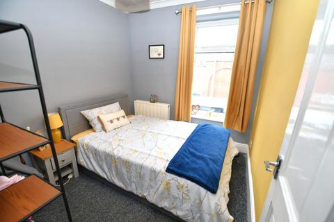 17 Bright Road, Eccles, Manchester, M30 0WG