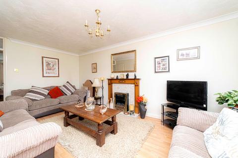 2 bedroom detached bungalow for sale, Georges Avenue, Whitstable, CT5