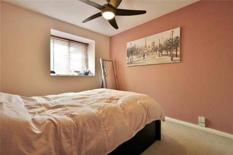 1 bedroom maisonette for sale, Willowmead Close, Goldsworth Park, Woking, Surrey, GU21