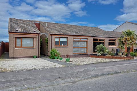 3 bedroom semi-detached bungalow for sale, Long Craigs Terrace, Kinghorn, KY3