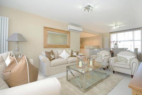 3 bedroom apartment to rent, Boydell Court, Finchley Road, St Johns Wood, NW8