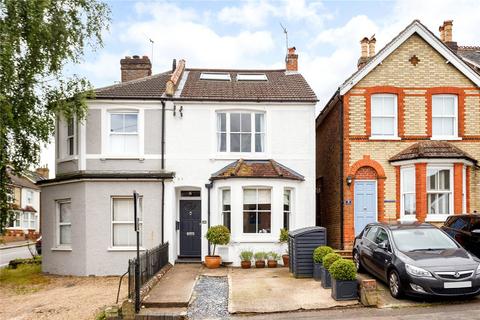 Reigate - 4 bedroom semi-detached house for sale