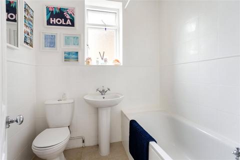 14 Cockshot Road, Reigate, RH2 7HD