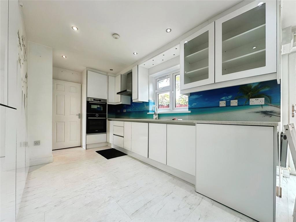 Reception/Kitchen
