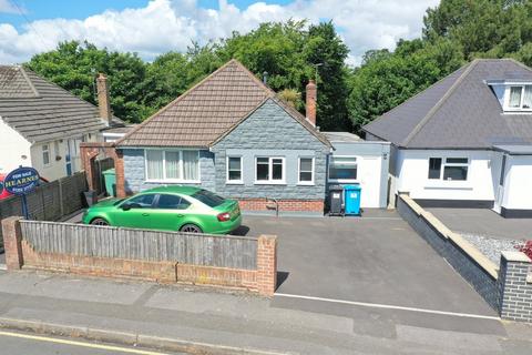 2 bedroom bungalow for sale, Cornelia Crescent, Branksome, Poole, BH12