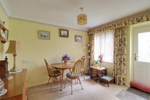 2 bedroom end of terrace house for sale, Ash Grove, Cambridge CB25