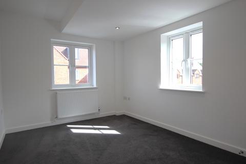 2 bedroom apartment to rent, The Beacons, Pickersleigh Avenue, Malvern, Worcestershire, WR14 2FH