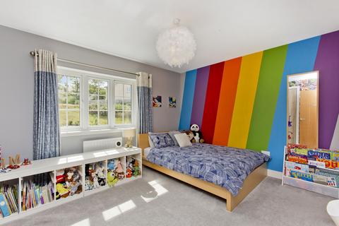 32 Kings View Crescent, Ratho, Newbridge, EH28 8AF