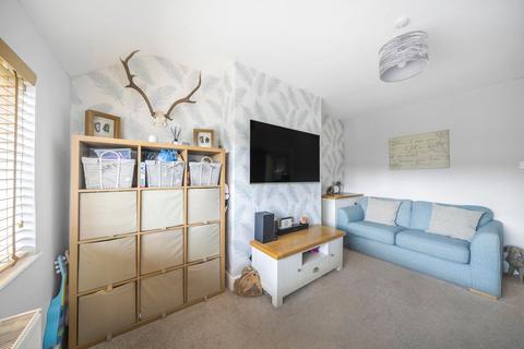 2 bedroom maisonette for sale, Caterham, Caterham CR3