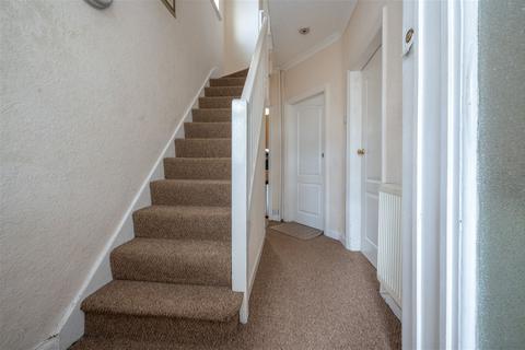 70 Bushmore Road, Hall Green, Birmingham, B28 9QZ