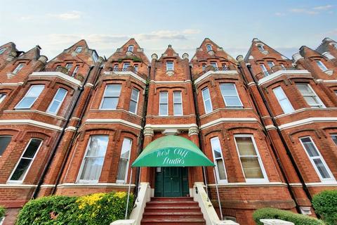 1 bedroom flat for sale, Bournemouth