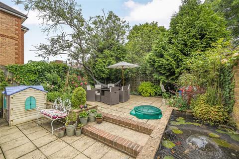 2 bedroom end of terrace house for sale, The Retreat, Surbiton KT5