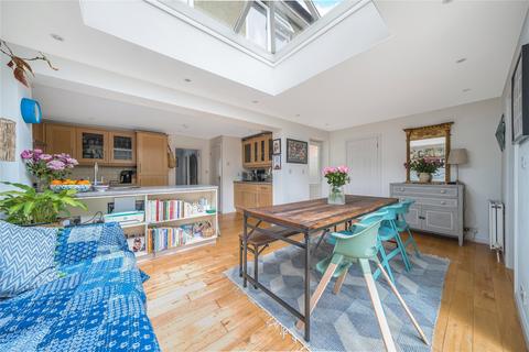 2 bedroom end of terrace house for sale, Surbiton KT5