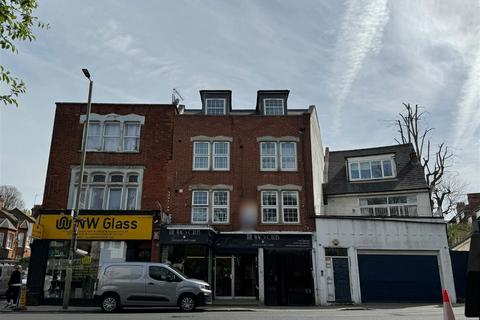 2 bedroom apartment for sale, Finchley Road, London, NW2 2HP