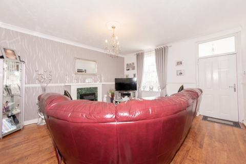 3 bedroom end of terrace house for sale, Nelson Court, Morley, Leeds