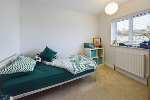 56 Lyne Way, Hemel Hempstead, HP1 3PN