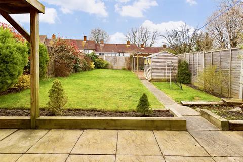56 Lyne Way, Hemel Hempstead, HP1 3PN