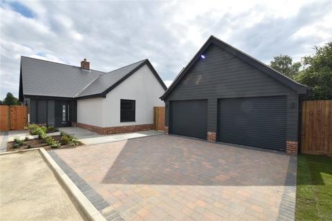 3 bedroom bungalow for sale, Caird Field, Henley, Ipswich, Suffolk, IP6