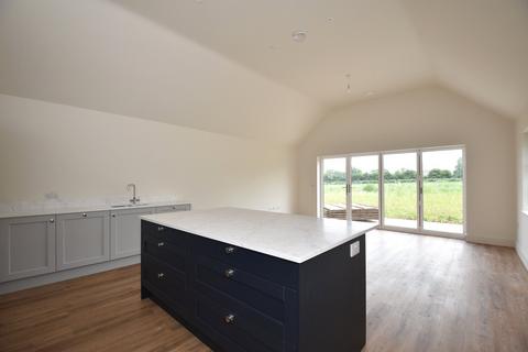 3 bedroom bungalow for sale, Caird Field, Henley, Ipswich, Suffolk, IP6