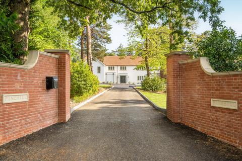 5 bedroom detached house for sale, Sunning Avenue, Ascot, Berkshire, SL5