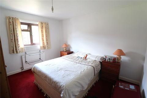 2 bedroom terraced house to rent, Hollands Walk, Basildon, SS16