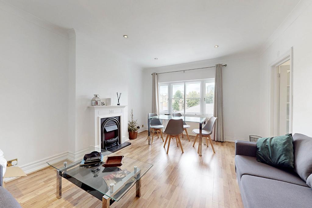 Clifton Hill, London, NW8 2 bed apartment - £875,000