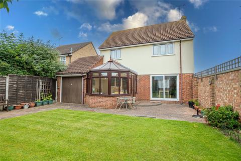 1 Northfields Crescent, Great Wakering, Southend-on-sea, SS3 0RH