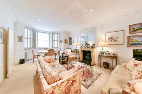 1 bedroom flat for sale, Cranley Gardens, London