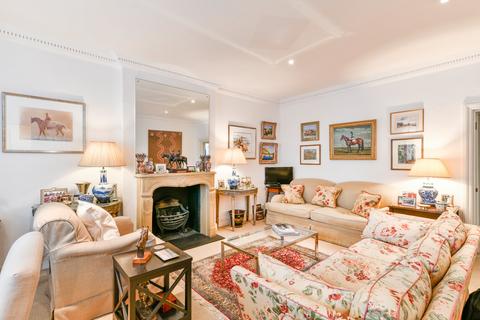 1 bedroom flat for sale, Cranley Gardens, London