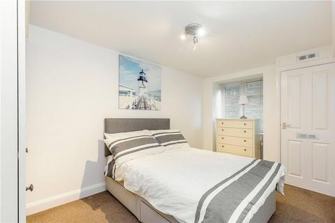 1 bedroom flat to rent, Church Road, Richmond, TW10