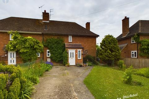 2 bedroom semi-detached house for sale, Chiltern Avenue, Stone, Aylesbury