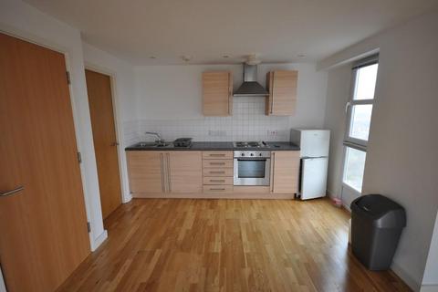 2 bedroom flat to rent, Spindletree Avenue, Manchester M9