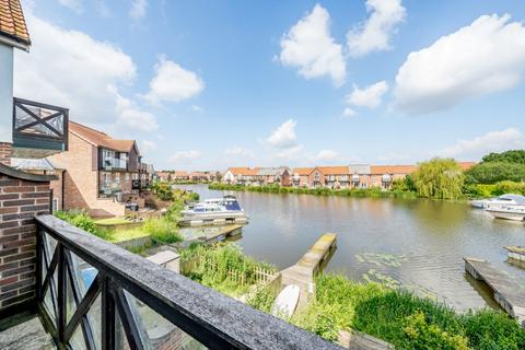 undefined, The Moorings, Burton Waters, Lincoln, Lincolnshire, LN1